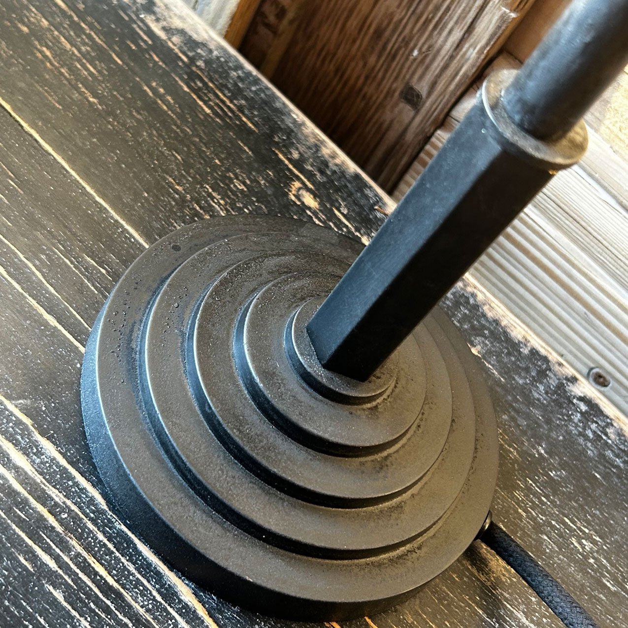 Lampe à poser - Nano patine Noir brûlé