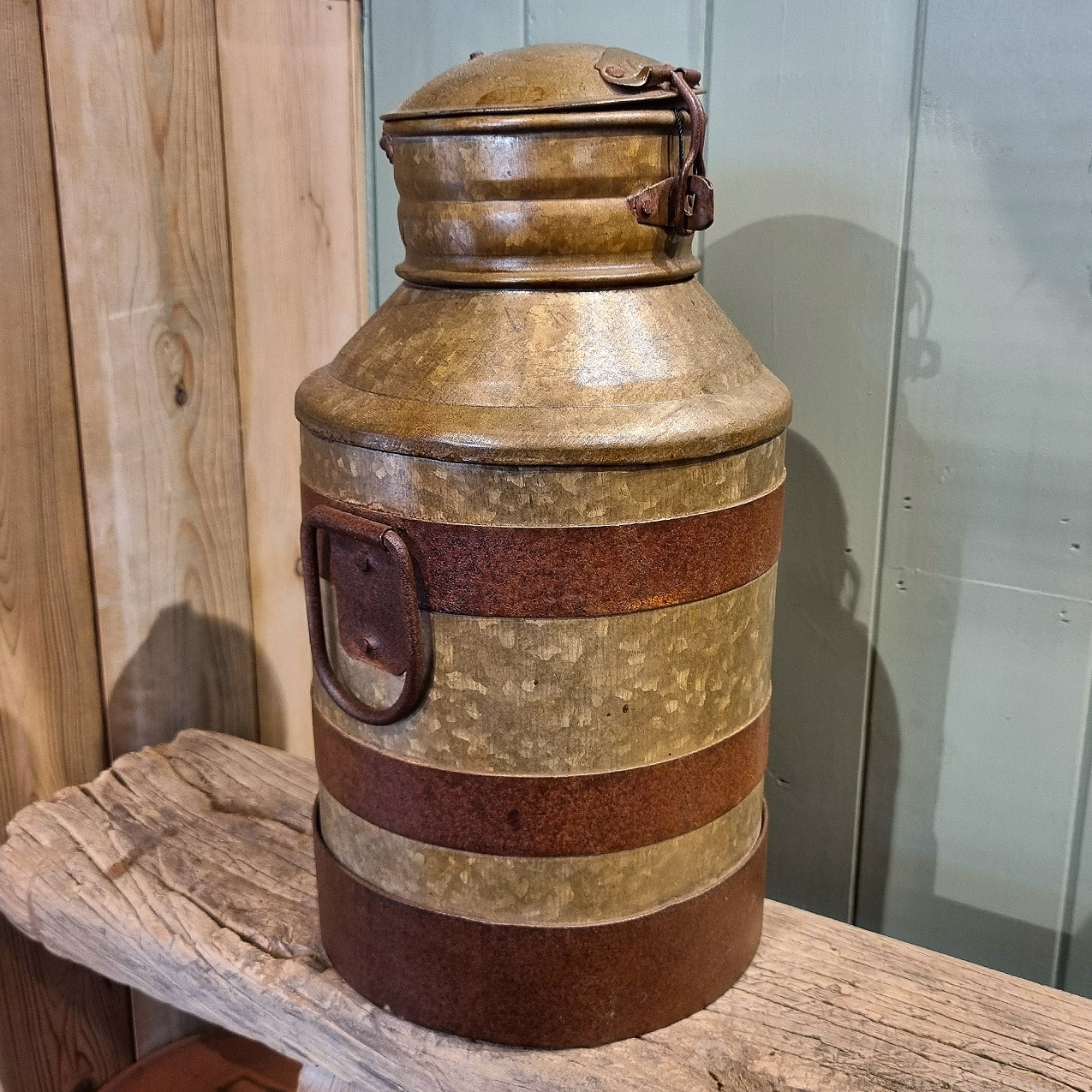 Pot à lait décoratif champêtre