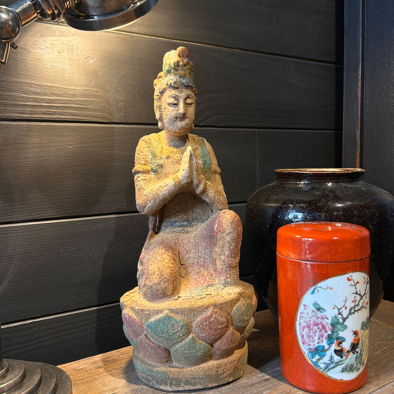 Statue de Bodhisattva priant