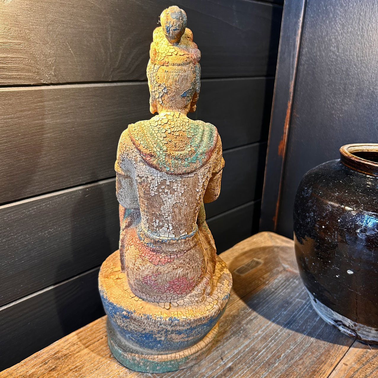Statue de Bodhisattva priant