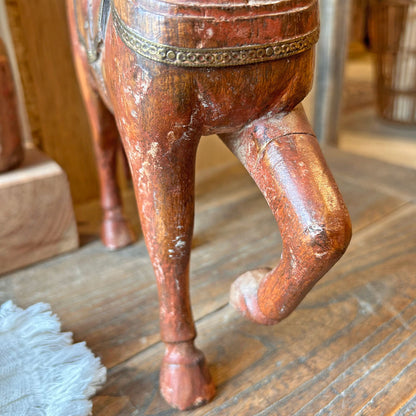 Sculpture en bois - Ancien jouet Cheval venu des Indes.