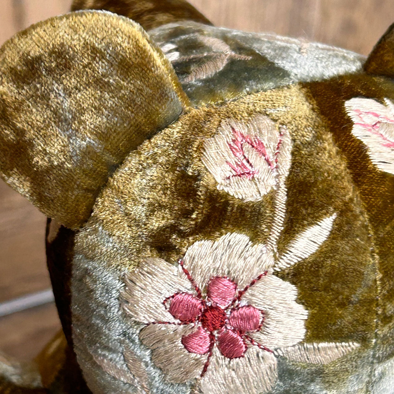 Ours brun - peluche d'Art