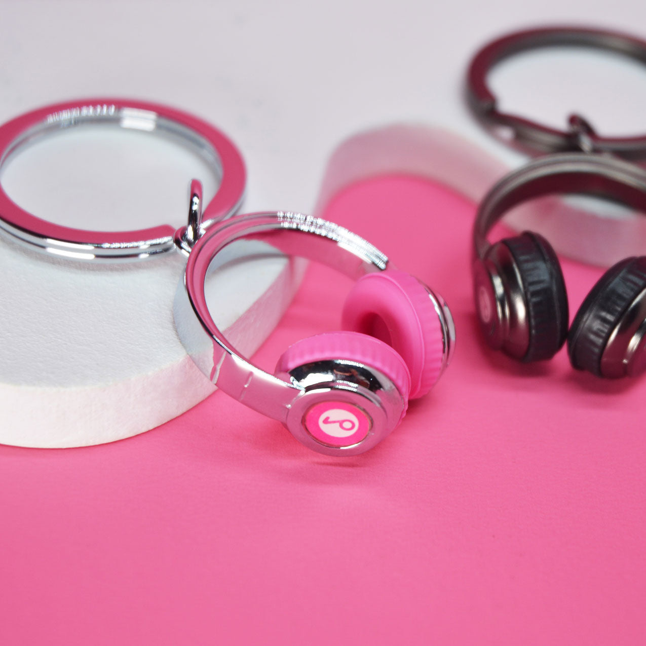 Porte-clés Casque Audio rose - Metalmorphose